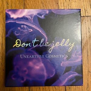 Unearthly Cosmetics don’t be jelly eyeshadow palette